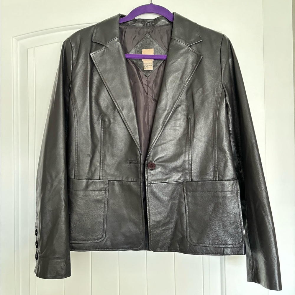 VINTAGE GENUINE LEATHER JACKET🤍